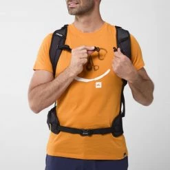 Sac à dos 30 litres bleu YARI 30 -Vêtements et Equipements Soldes mis2201 4447 4 yari 30 sky diver noir u 1