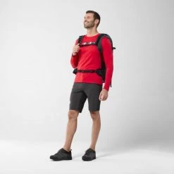 Tee-Shirt noir pour homme SUNNY FIELDS TS LS M -Vêtements et Equipements Soldes miv9419 0335 4 sunny fiel ls m red rouge 1